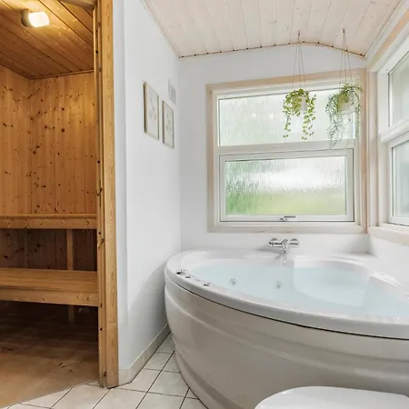 Prázdninový dům 3 Bedroom Gorgeous In *